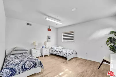 4669 W Olympic Blvd, Los Angeles, CA 90019 - Photo 21