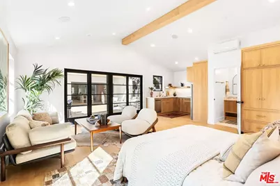12426 Woodgreen St, Los Angeles, CA 90066 - Photo 19