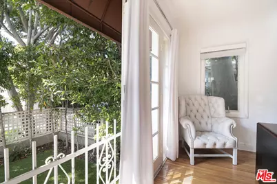 9037 Elevado St, West Hollywood, CA 90069 - Photo 41