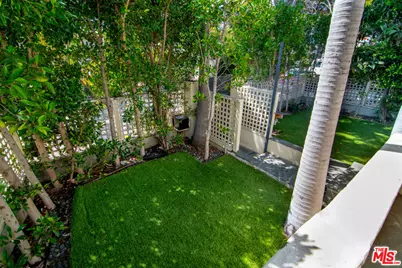 9037 Elevado St, West Hollywood, CA 90069 - Photo 57
