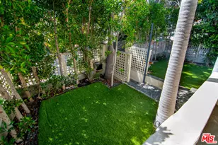 9037 Elevado St, West Hollywood, CA 90069 - Photo 57
