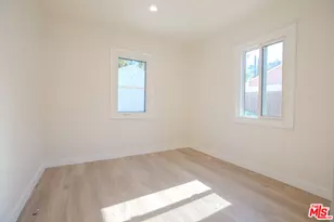 9810 Hillhaven Ave, Tujunga, CA 91042 - Photo 7
