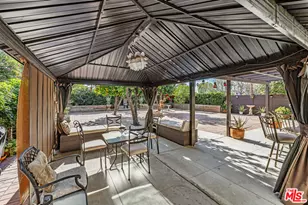 7340 Farralone Ave, Canoga Park, CA 91303 - Photo 17