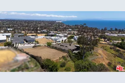 729 Enchanted Way, Pacific Palisades, CA 90272 - Photo 9