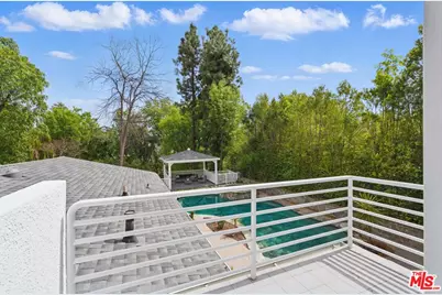 5220 Melvin Ave, Tarzana, CA 91356 - Photo 23
