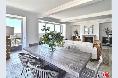 10550 Wilshire Blvd #1004, Los Angeles, CA 90024 - Photo 9