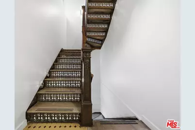 257 S Spring St #2M, Los Angeles, CA 90012 - Photo 13