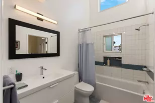 2922 Highland Ave, Santa Monica, CA 90405 - Photo 29