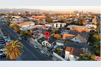 2016 10th Ave, Los Angeles, CA 90018 - Photo 37