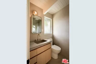 295 Mabery Rd, Santa Monica, CA 90402 - Photo 25