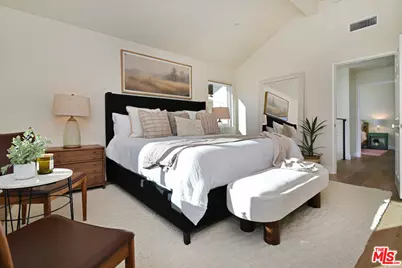 24715 Via Del Llano, Calabasas, CA 91302 - Photo 17