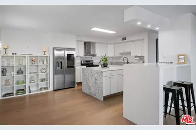 9950 Durant Dr #504, Beverly Hills, CA 90212 - Photo 1