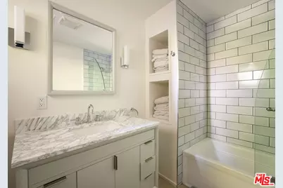 279 Mabery Rd, Santa Monica, CA 90402 - Photo 23