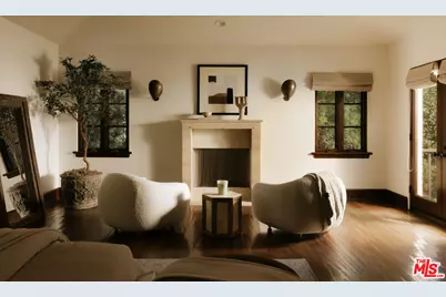 1046 N Norman Pl, Los Angeles, CA 90049 - Photo 19