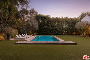 1046 N Norman Pl, Los Angeles, CA 90049 - Photo 41