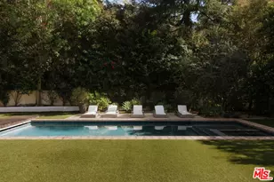 1046 N Norman Pl, Los Angeles, CA 90049 - Photo 33