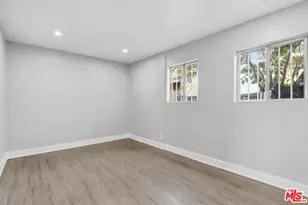 1049 W 67th St, Los Angeles, CA 90044 - Photo 7