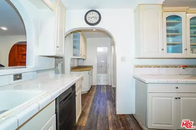 2614 Manhattan Beach Blvd, Redondo Beach, CA 90278 - Photo 15