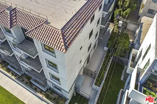 1070 S Bedford St, Los Angeles, CA 90035 - Photo 31