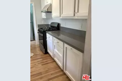 966 W Kensington Rd, Los Angeles, CA 90026 - Photo 33