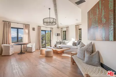 16875 Calle De Sarah, Pacific Palisades, CA 90272 - Photo 31