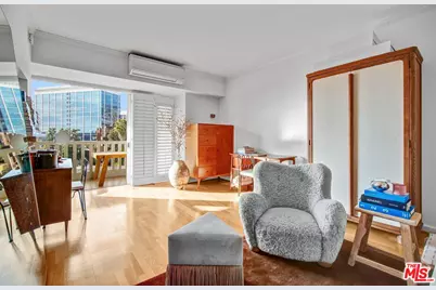 999 N Doheny Dr #602, West Hollywood, CA 90069 - Photo 3