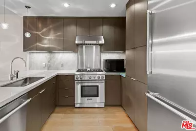 1705 Ocean #412, Santa Monica, CA 90401 - Photo 11