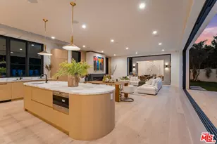 1749 Mandeville Ln, Los Angeles, CA 90049 - Photo 67