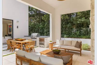 1749 Mandeville Ln, Los Angeles, CA 90049 - Photo 59