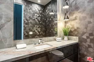 14812 Morrison St, Sherman Oaks, CA 91403 - Photo 27