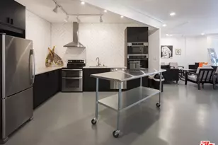 950 N Kings Rd, West Hollywood, CA 90069 - Photo 35