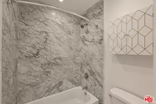 141 S Clark Dr, Los Angeles, CA 90048 - Photo 17