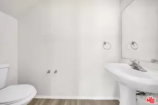 820 W Compton Blvd, Compton, CA 90220 - Photo 17