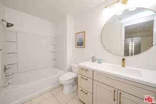 625 S Berendo St, Los Angeles, CA 90005 - Photo 15