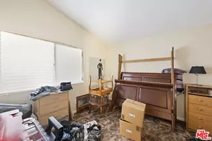 203 E Avenue R-5, Palmdale, CA 93550 - Photo 15