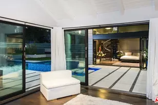 12318 W Sunset Blvd, Los Angeles, CA 90049 - Photo 25