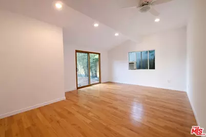 550 Almar Ave, Pacific Palisades, CA 90272 - Photo 23