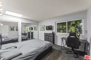 970 Palm Ave, West Hollywood, CA 90069 - Photo 17