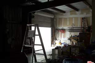 300 Mount Vernon Ave, Bakersfield, CA 93307 - Photo 35