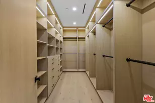 11317 Valley Spring Ln, Studio City, CA 91604 - Photo 37