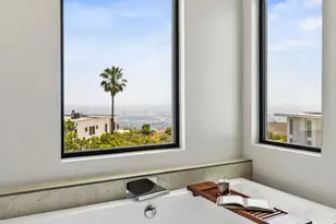 2380 Venus Dr, Los Angeles, CA 90046 - Photo 17