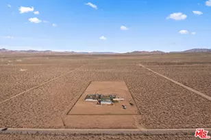 9025 Camp Rock Rd, Lucerne Valley, CA 92356 - Photo 5