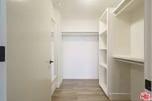 871 Crenshaw Blvd, Los Angeles, CA 90005 - Photo 21