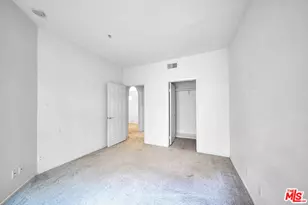 620 S Gramercy Pl, Los Angeles, CA 90005 - Photo 15