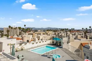 620 S Gramercy Pl, Los Angeles, CA 90005 - Photo 3