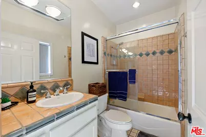 28905 W Beach Ln, Malibu, CA 90265 - Photo 27