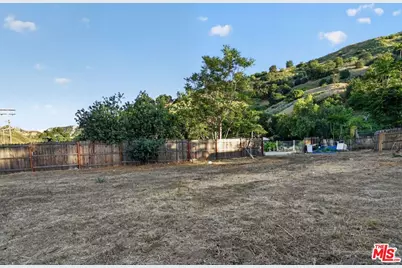0 San Martinez Rd, Castaic, CA 91384 - Photo 17