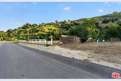 0 San Martinez Rd, Castaic, CA 91384 - Photo 13