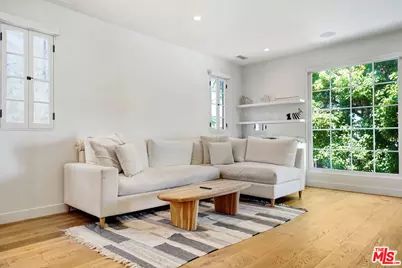 418 N Stanley Ave #418 1/2, Los Angeles, CA 90036 - Photo 3