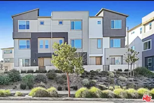 27566 Manzanita Wy, Valencia, CA 91381 - Photo 1